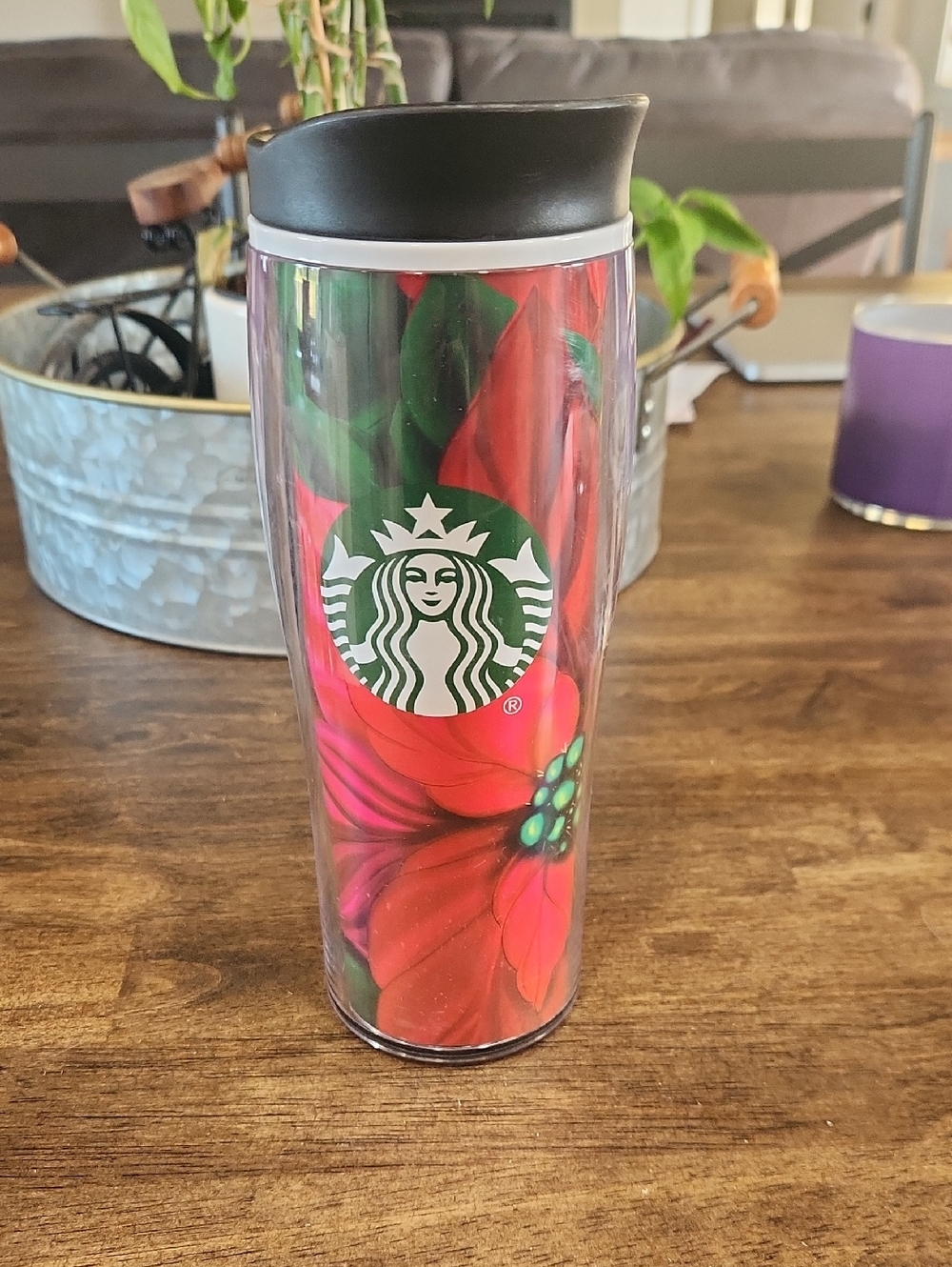 Starbucks Red Floral Travel Tumbler with Green Accents 2020 Never Used